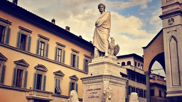 Statue of Dante in Italy